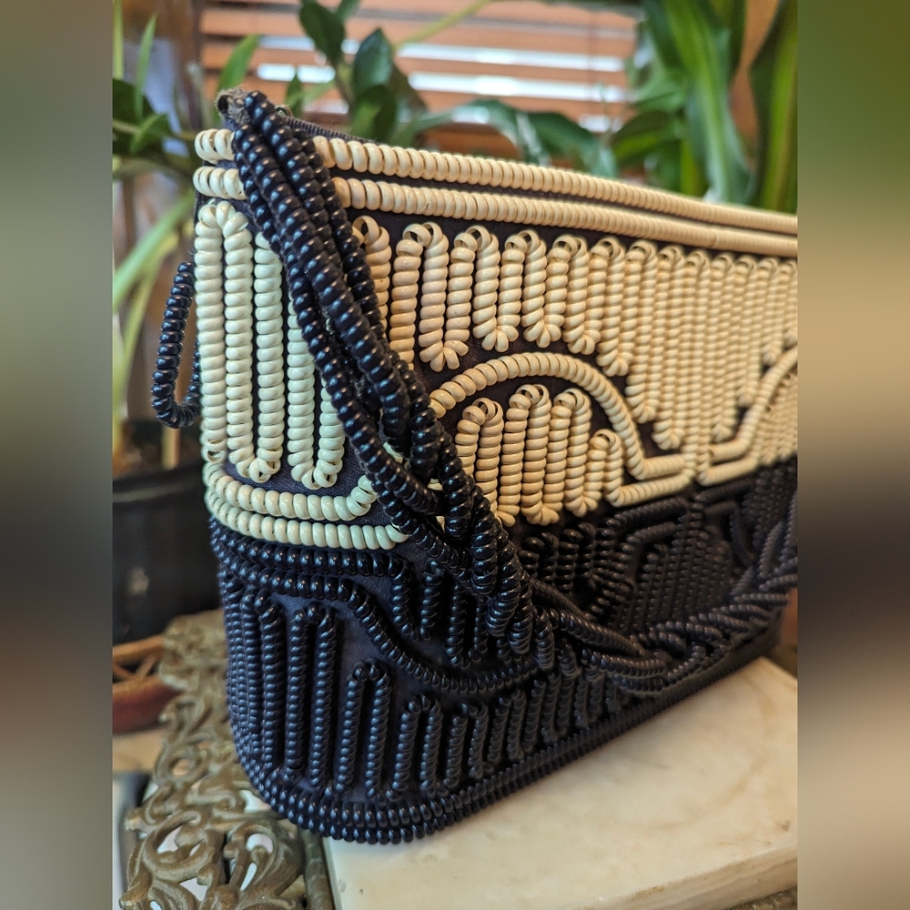 Vintage Phone Cord Purse in black and cream